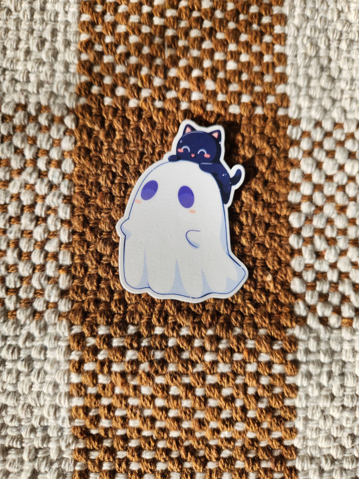 Ghost kitten on head